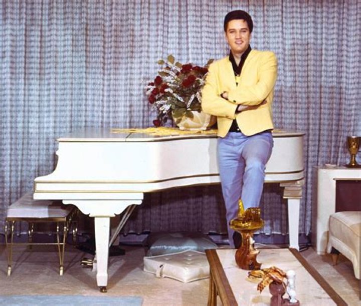 How Old Would Elvis Presley Be Today? Exploring the King's Legacy and Timeless Influence