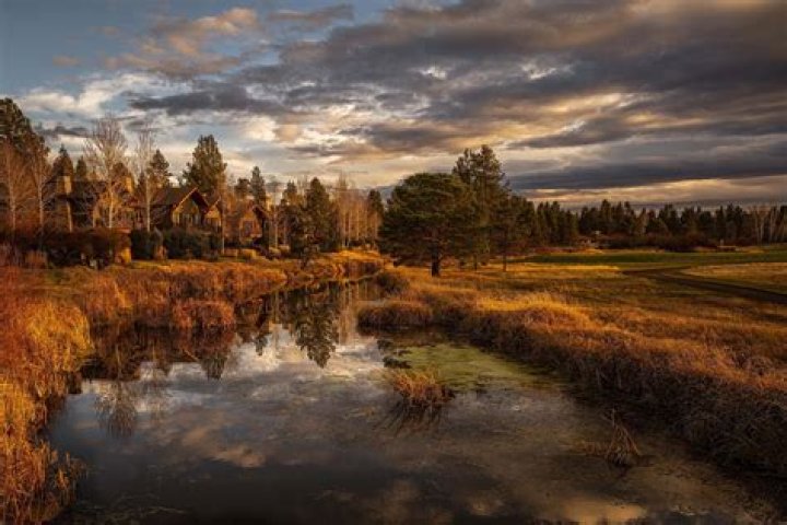 Sunriver Oregon Real Estate: A Comprehensive Guide to Owning a Home in Paradise